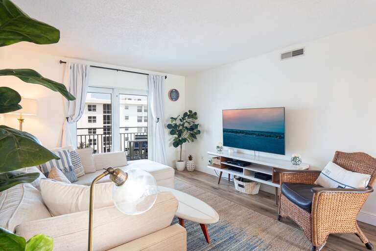 Cozy up after a day at the beach and turn on your favorite TV shows. Cozy up after a day at the beach and turn on your favorite TV shows.