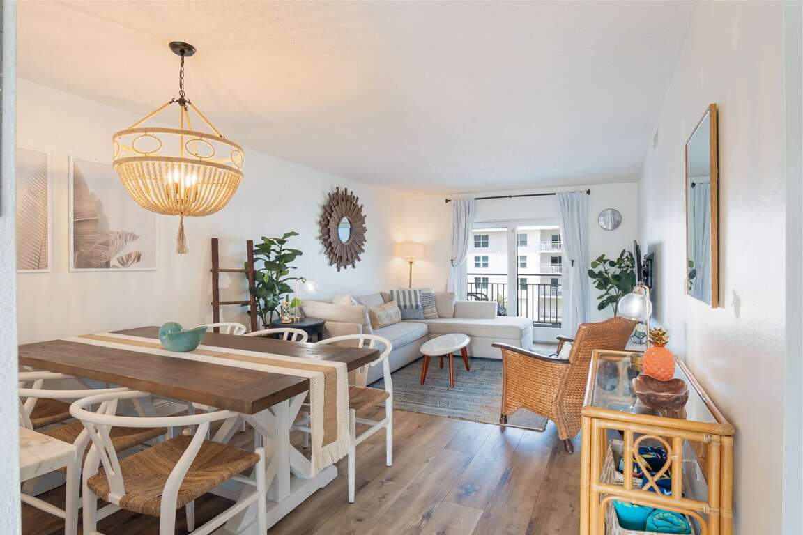 Welcome to Sea Coast Gardens III located in the beautiful New Smyrna Beach. Welcome to Sea Coast Gardens III located in the beautiful New Smyrna Beach.