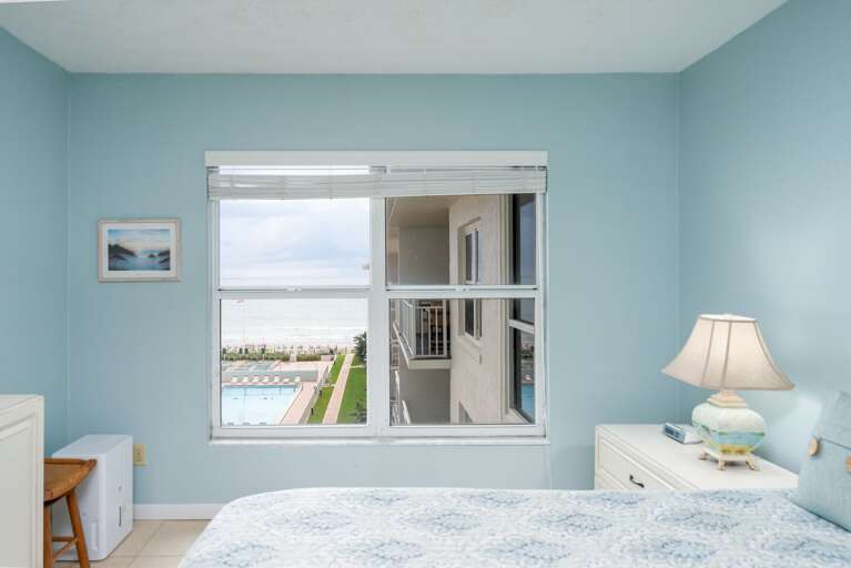 Bedroom ocean view Bedroom ocean view