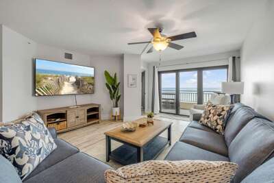 Seascape Towers ST723