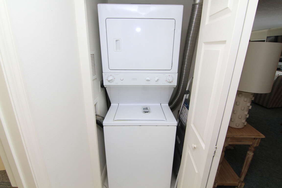Full sized washer and dryer inside the condo Full sized washer and dryer inside the condo