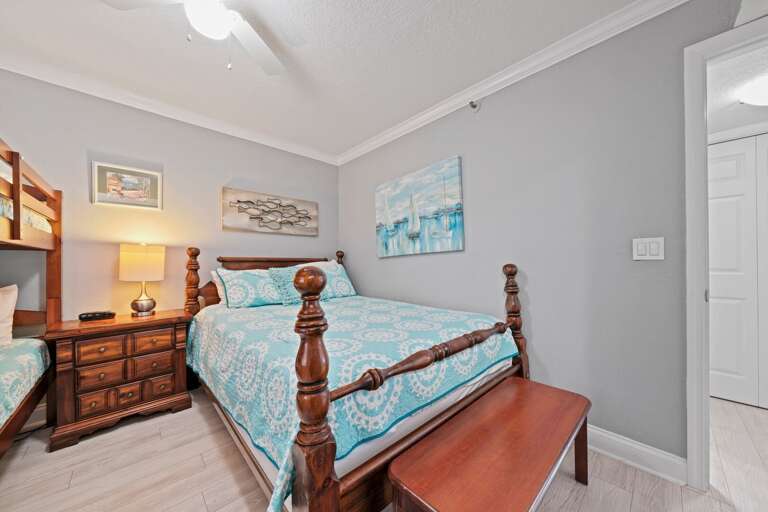 Queen bed in the guest bedroom