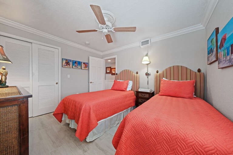 Guest bedroom with two twin beds, perfect for extra sleeping space