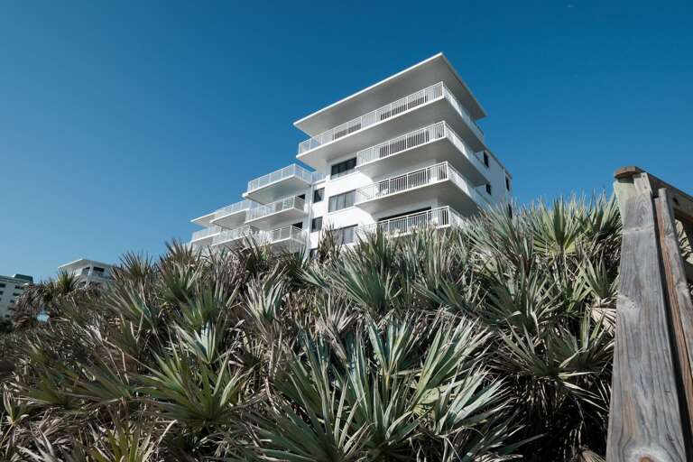 Green landscaping at Shorehom by the Sea
