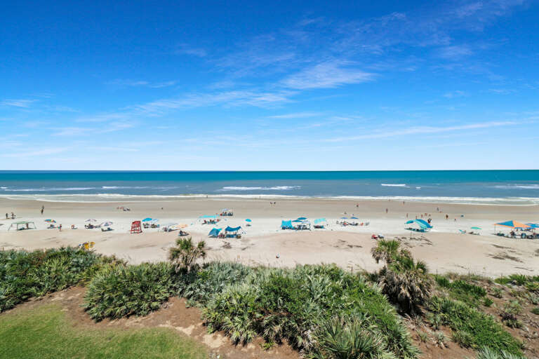 Breathtaking beachfront view