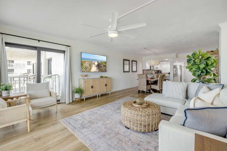 The oceanfront living room is complete with a cable TV, where you can unwind while taking in the stunning views of New Smyrna Beach