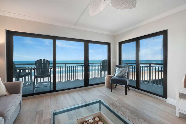 Relaxing living room full ocean views. Relaxing living room full ocean views.