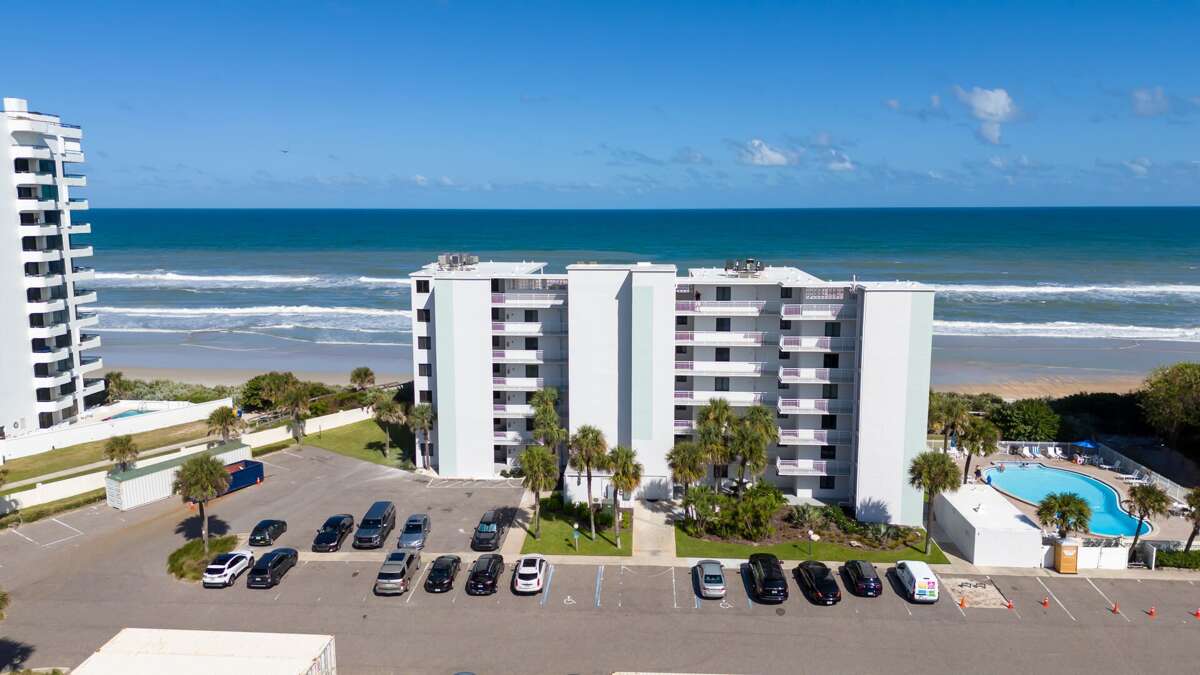 Shorehom by the Sea beachfront complex. Shorehom by the Sea beachfront complex.