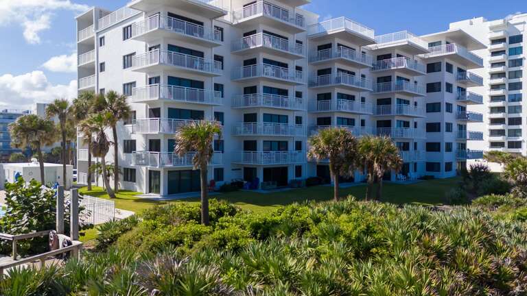 Shorehom by the Sea is a beach front complex. Shorehom by the Sea is a beach front complex.