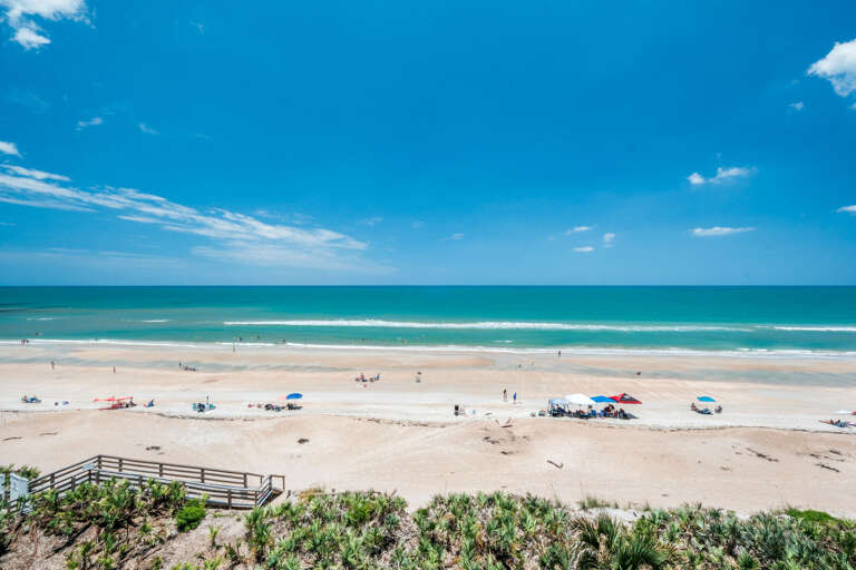 Stunning beachfront view Stunning beachfront view