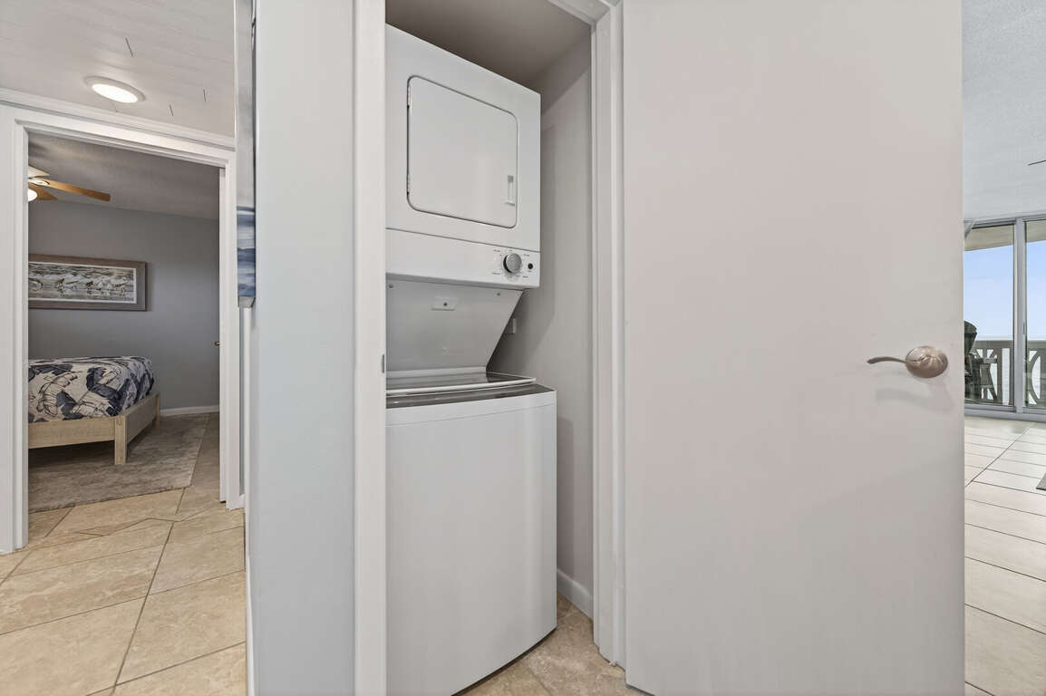 Pack light and keep it fresh with the in-unit laundry facilities right in your condo. Pack light and keep it fresh with the in-unit laundry facilities right in your condo.