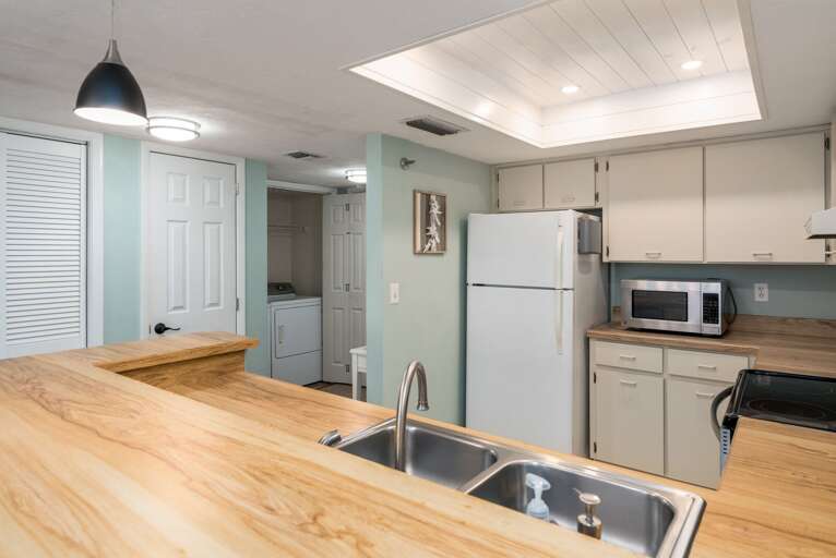 Fully equipped kitchen Fully equipped kitchen