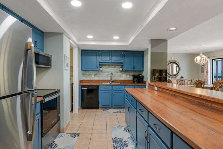 Enjoy cooking in the updated kitchen, featuring modern appliances and a fresh, clean design Enjoy cooking in the updated kitchen, featuring modern appliances and a fresh, clean design