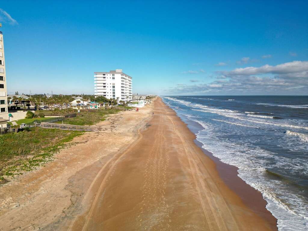 Family-friendly no-drive Ormond Beach offers a safe, peaceful shoreline perfect for memorable vacations with kids Family-friendly no-drive Ormond Beach offers a safe, peaceful shoreline perfect for memorable vacations with kids