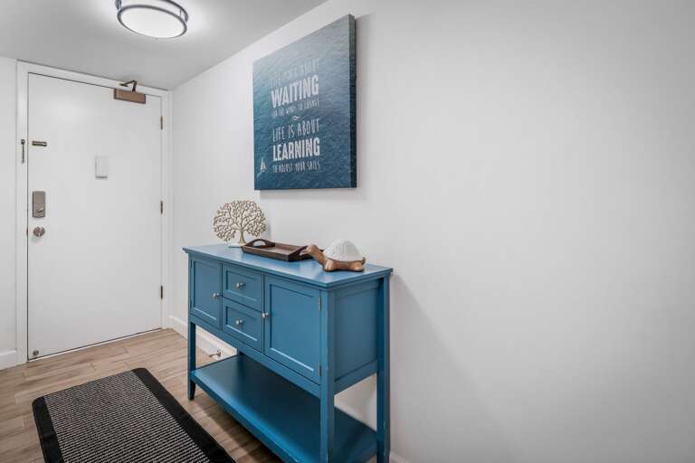 Welcome to the Ormondy F4- a direct oceanfront condo on no-drive Ormond Beach! Welcome to the Ormondy F4- a direct oceanfront condo on no-drive Ormond Beach!