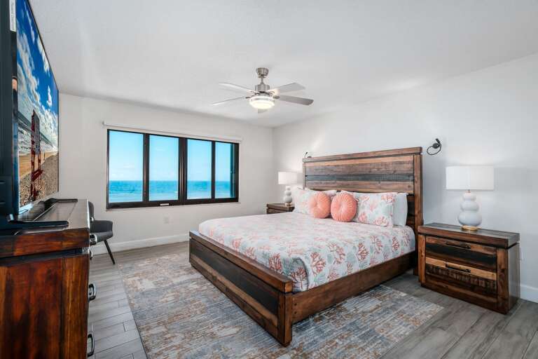Wake up to the soothing sound and stunning view of ocean waves from the king-sized bed in the master bedroom Wake up to the soothing sound and stunning view of ocean waves from the king-sized bed in the master bedroom