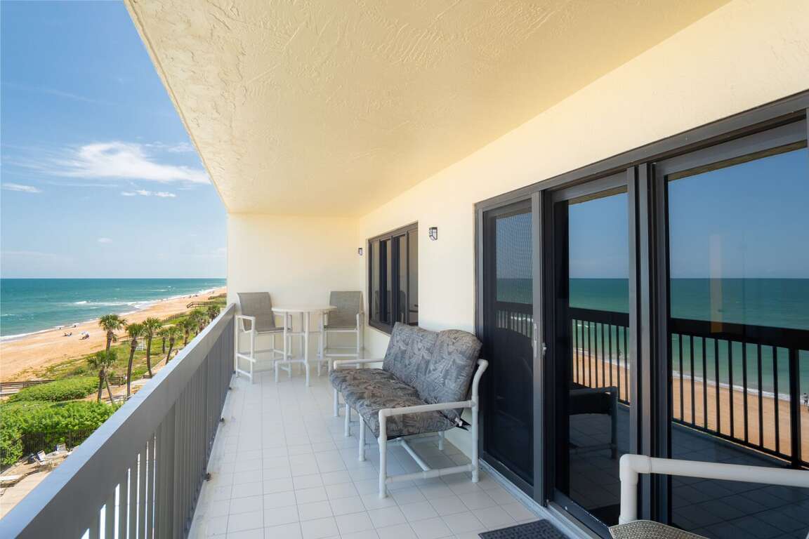 4th Floor Balcony 4th Floor Balcony