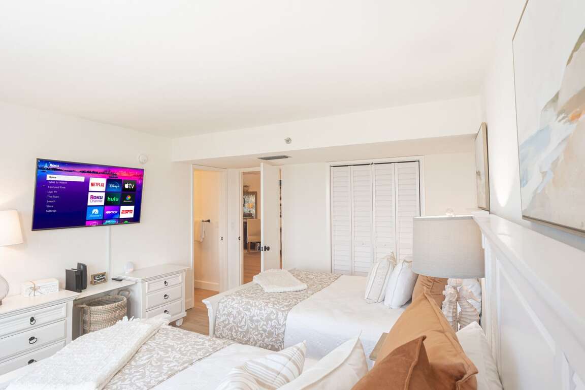 Double Queen Ensuite Bedroom Double Queen Ensuite Bedroom