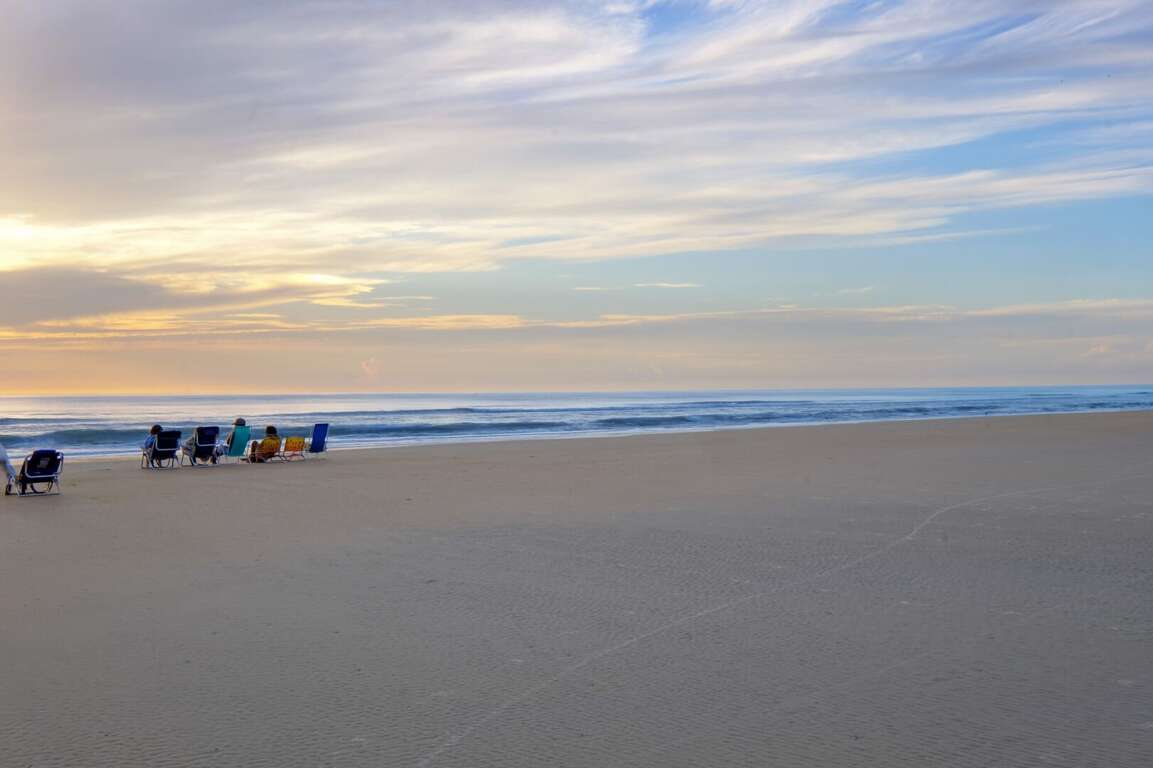 Experience the serene charm of family-friendly New Smyrna Beach Experience the serene charm of family-friendly New Smyrna Beach