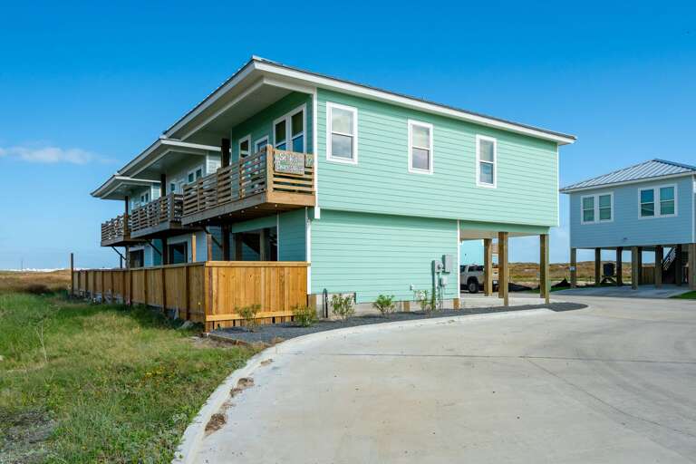 Vacation Rental Residence Resting Under Radiant Skies