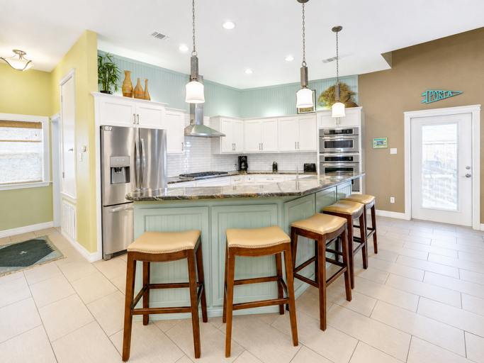 Coastal Cotter | Sunset Patios + Pet Friendly!