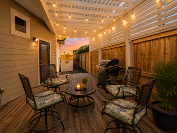 Coastal Cotter | Sunset Patios + Pet Friendly!