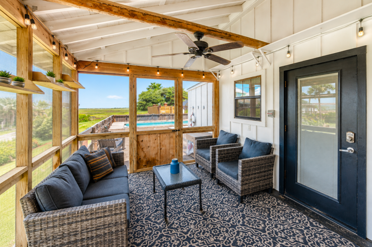 Simpatico l Private Pool + Pet Friendly!