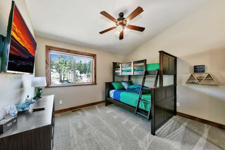 Double down, single above, TV