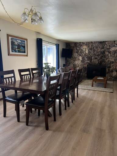 Dining Area Dining Area