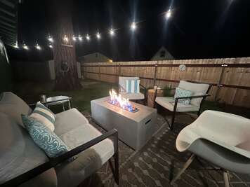 The Green Cabin a few blocks to Lake Tahoe  833T