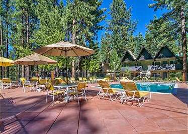 Bavarian Village Condo Seasonal Pool, 1168HC