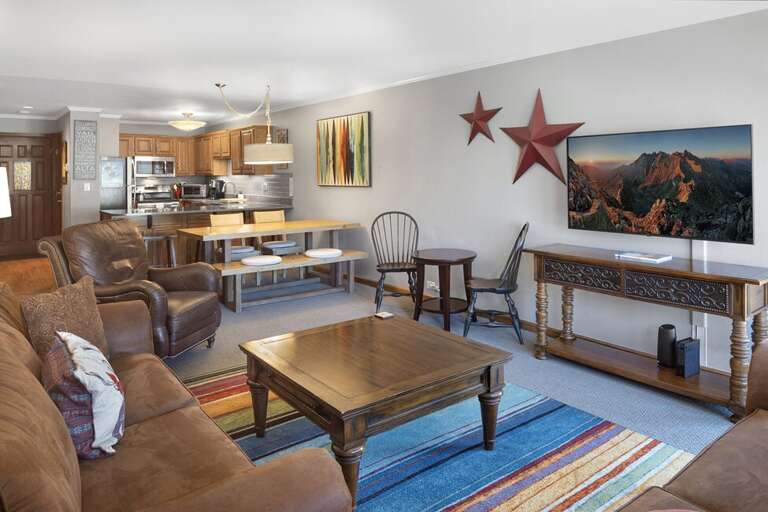 Cozy condo the perfect home away from home