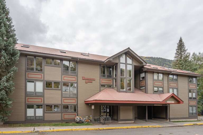 Just blocks from lift 7 main street and the local grocery store.