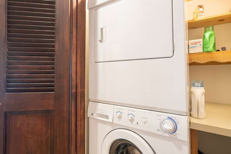 Stackable Washer + Dryer located on the main floor off of the kitchen.  Comes in handy with the weather Telluride gets!