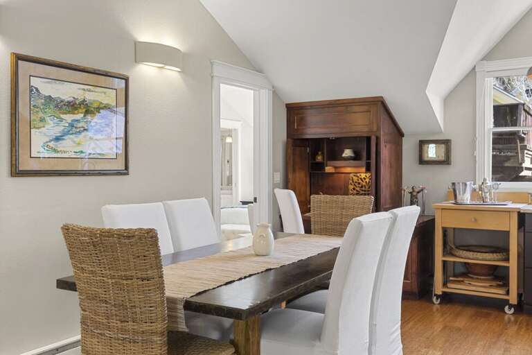 Open dining area for six guests, perfect for shared meals, games, and planning your Telluride adventures.