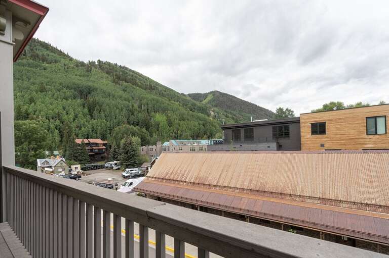 This condo features shared decks located off both the primary and guest bedroom.  Views of the ski Mountain and Telluride. This condo features shared decks located off both the primary and guest bedroom.  Views of the ski Mountain and Telluride.