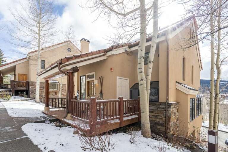 This home is elevated over the ridge for an unobstructed view of the ski area. This home is elevated over the ridge for an unobstructed view of the ski area.