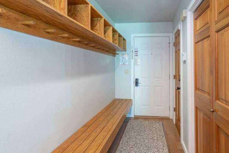 The entryway features a long bench and cubbies to keep your adventures organized! The entryway features a long bench and cubbies to keep your adventures organized!