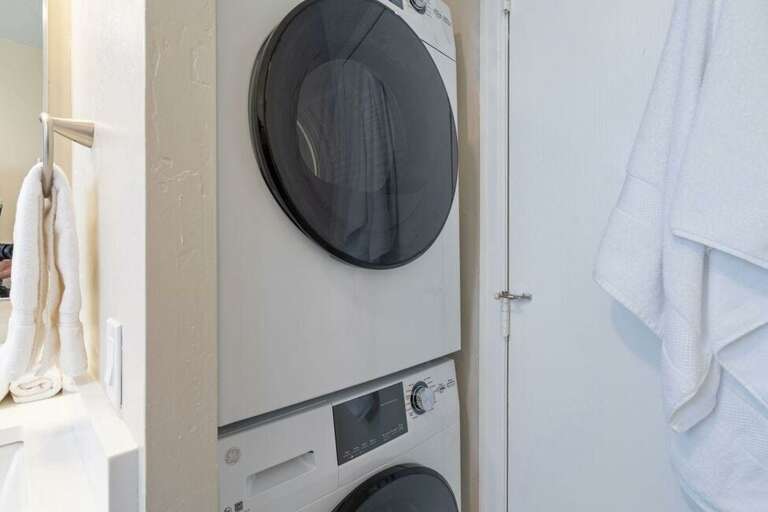 Washer + Dryer is located in the bathroom.  W+D can be hard amenities to find in Telluride.