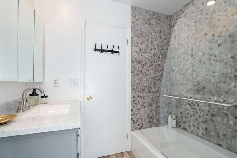 This newly remodeled shower will have you feeling ready to tackle any sort of Telluride adventure.