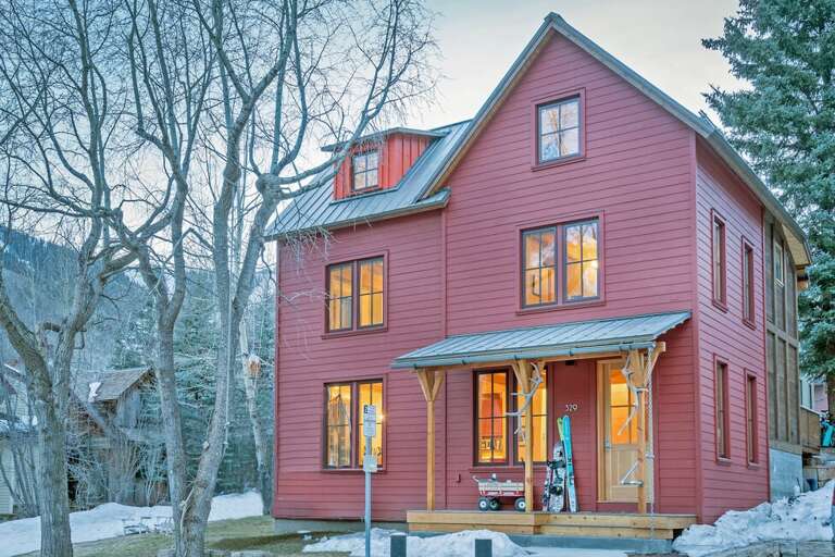 This 3 bedroom, eco-conscious home is spacious and centrally located just a couple of blocks up from the center of Telluride's main street. This 3 bedroom, eco-conscious home is spacious and centrally located just a couple of blocks up from the center of Telluride's main street.