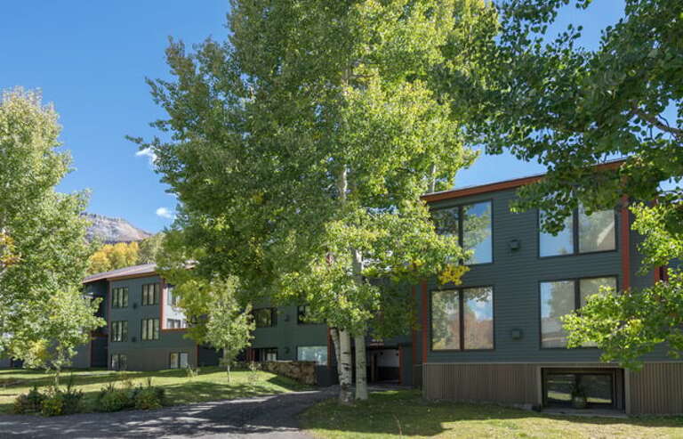 Great open space surrounding the complex