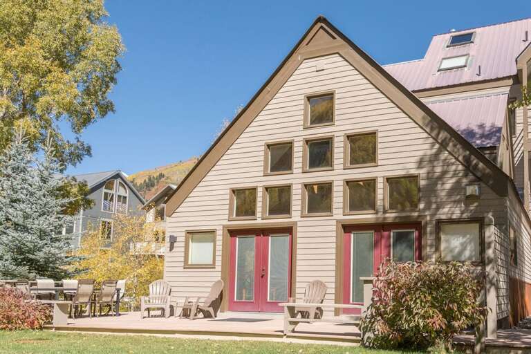 The deck of Viking Lodge 100 is truly unique - basking in all day sunshine, overlooking the river and the mountains, there is nothing like it in the town of Telluride!