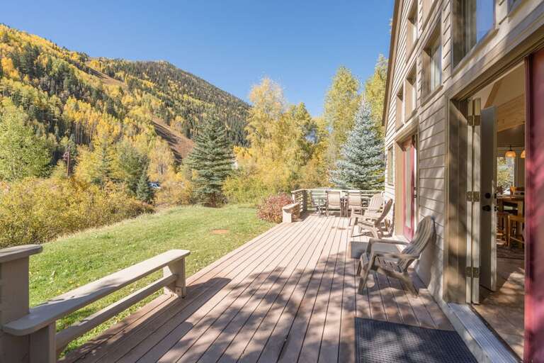 The San Miguel River is just on the other side of this yard and The River Trail.