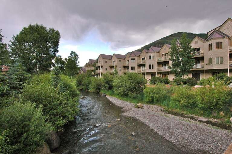 The Viking Lodge sits right on the river.
