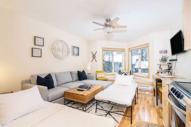 Two foldable twin cot beds are available in the unit.