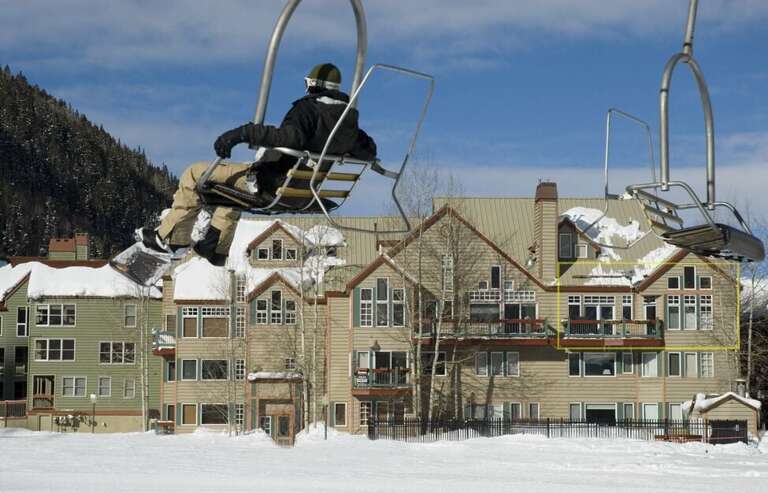 Chair 7 is a short walk away and the perfect place to start your morning. Great atmosphere at this lift!