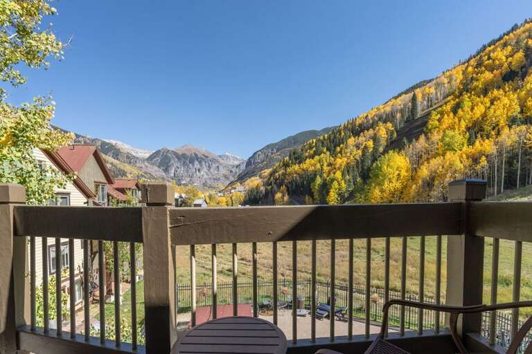 Telluride ski in ski out beautiful box canyon mountain views from private deck.