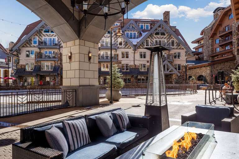 Enjoy fine dining, ice skating, live music and a bustling Apres just a 10 minute walk from the condo.