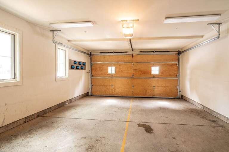 Garage parking for one vehicle.  Unit can be entered through the garage.